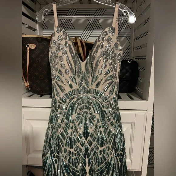 Jovani | Dresses | Jovani Silver And Green Sequin Dresssize 2 | Poshmark